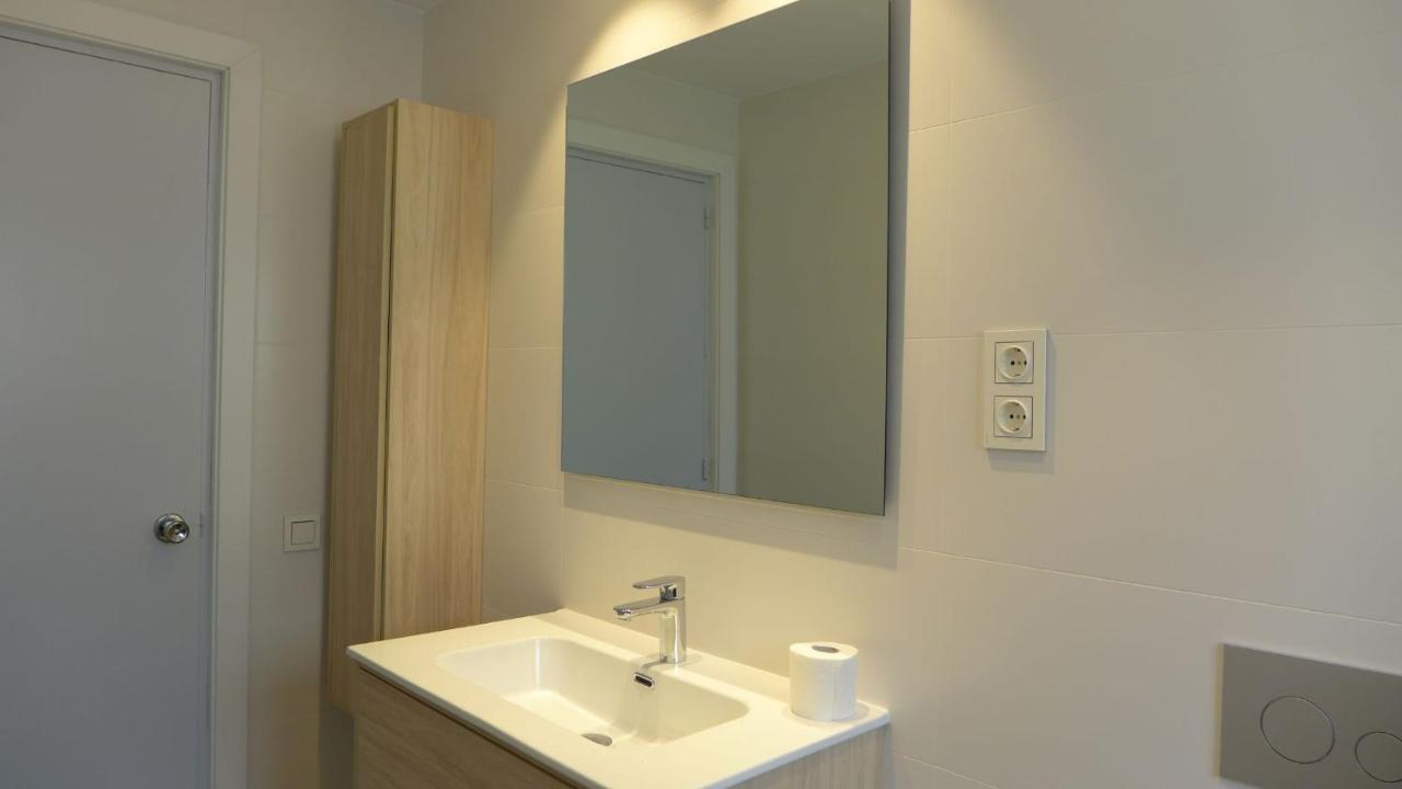 סאלו Apartamentos Nautilus מראה חיצוני תמונה